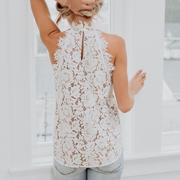 White lace lined tank top - Picture 4 of 11